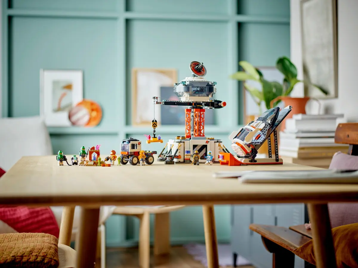LEGO City 60434 Space Base and Rocket Launchpad set, image 10