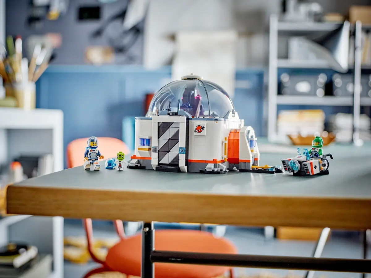 LEGO City 60439 Space Science Lab set, image 12