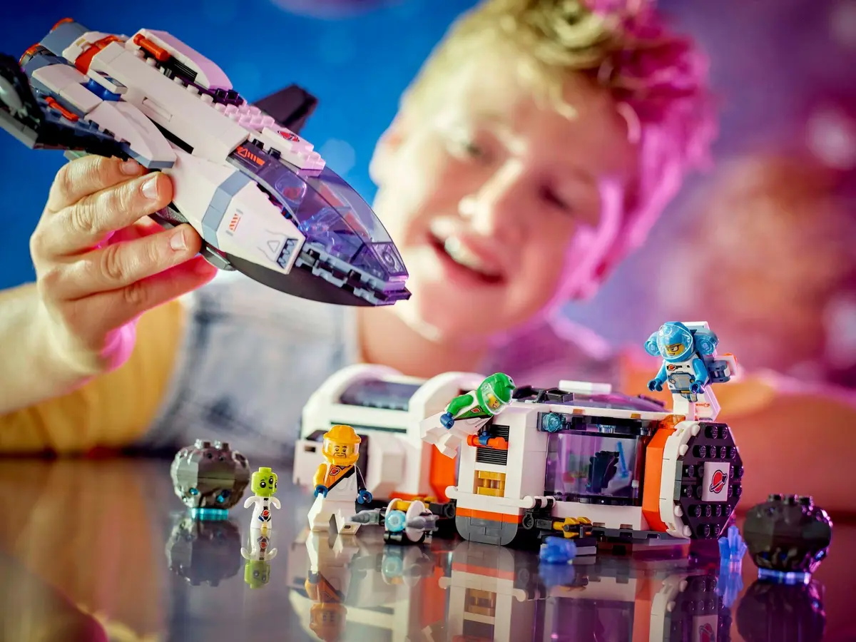 LEGO City 60446 Galactic Spaceship set, image 4