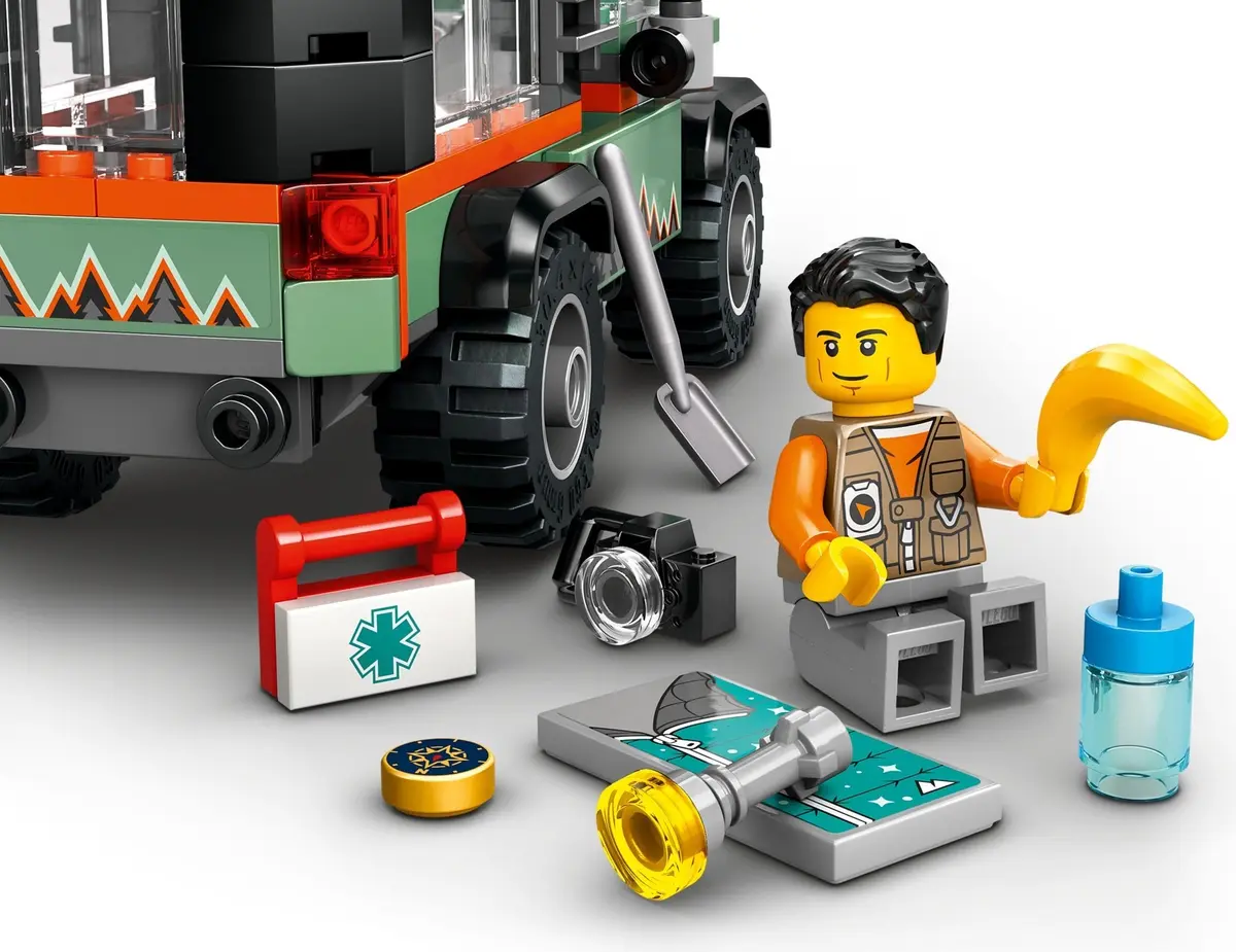LEGO City 60447 Off-Road Mountain Truck set, image 11