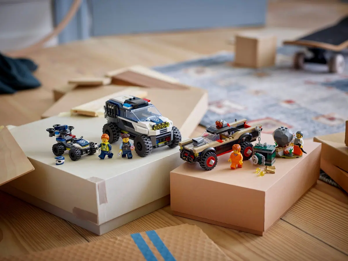 LEGO City 60449 Off-Road Police Car Chase set, image 6