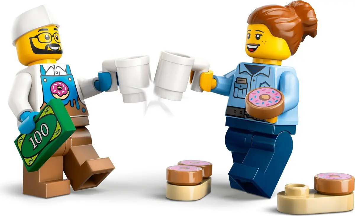 LEGO City 60452 Donut Truck set, image 7