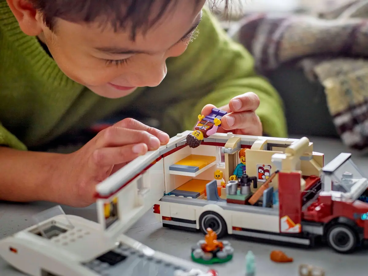 LEGO City 60454 Holiday Camper Van set, image 5
