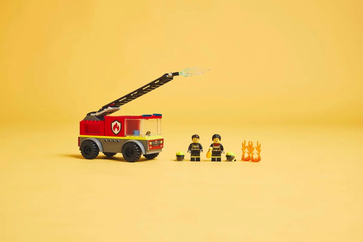 LEGO City 60463 Fire Truck set, image 5