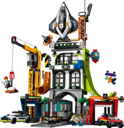 LEGO City 60473 The City Tower set