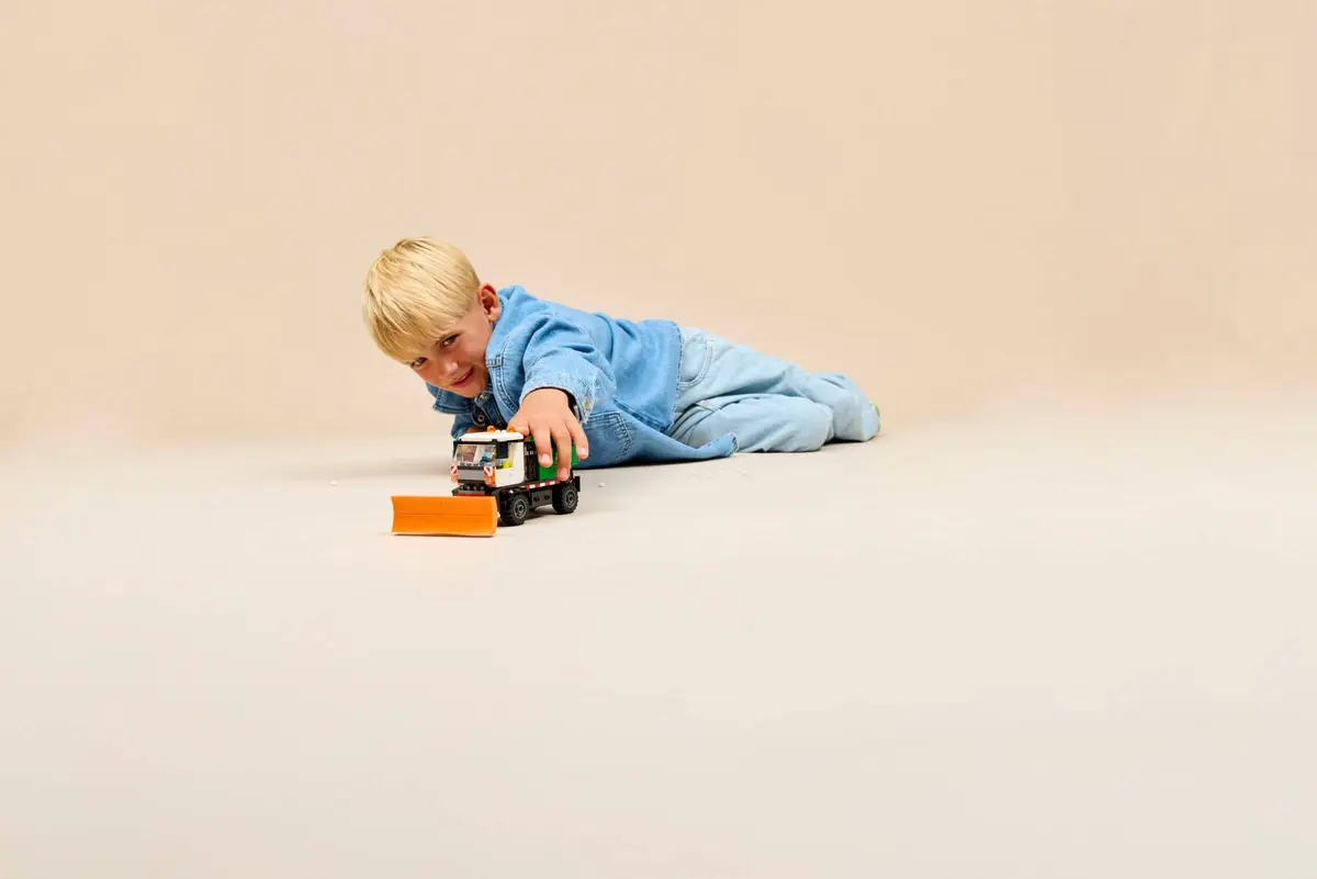LEGO City 60490 Snowplough set, image 6