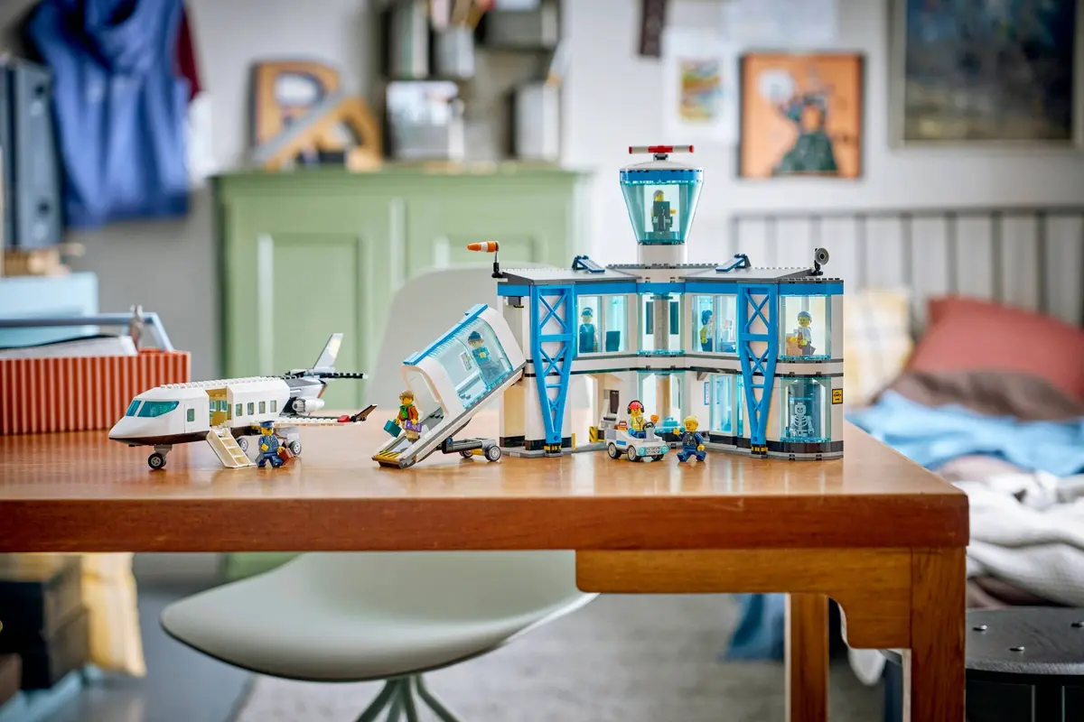 LEGO City 60502 Airport with Airplane set, image 8