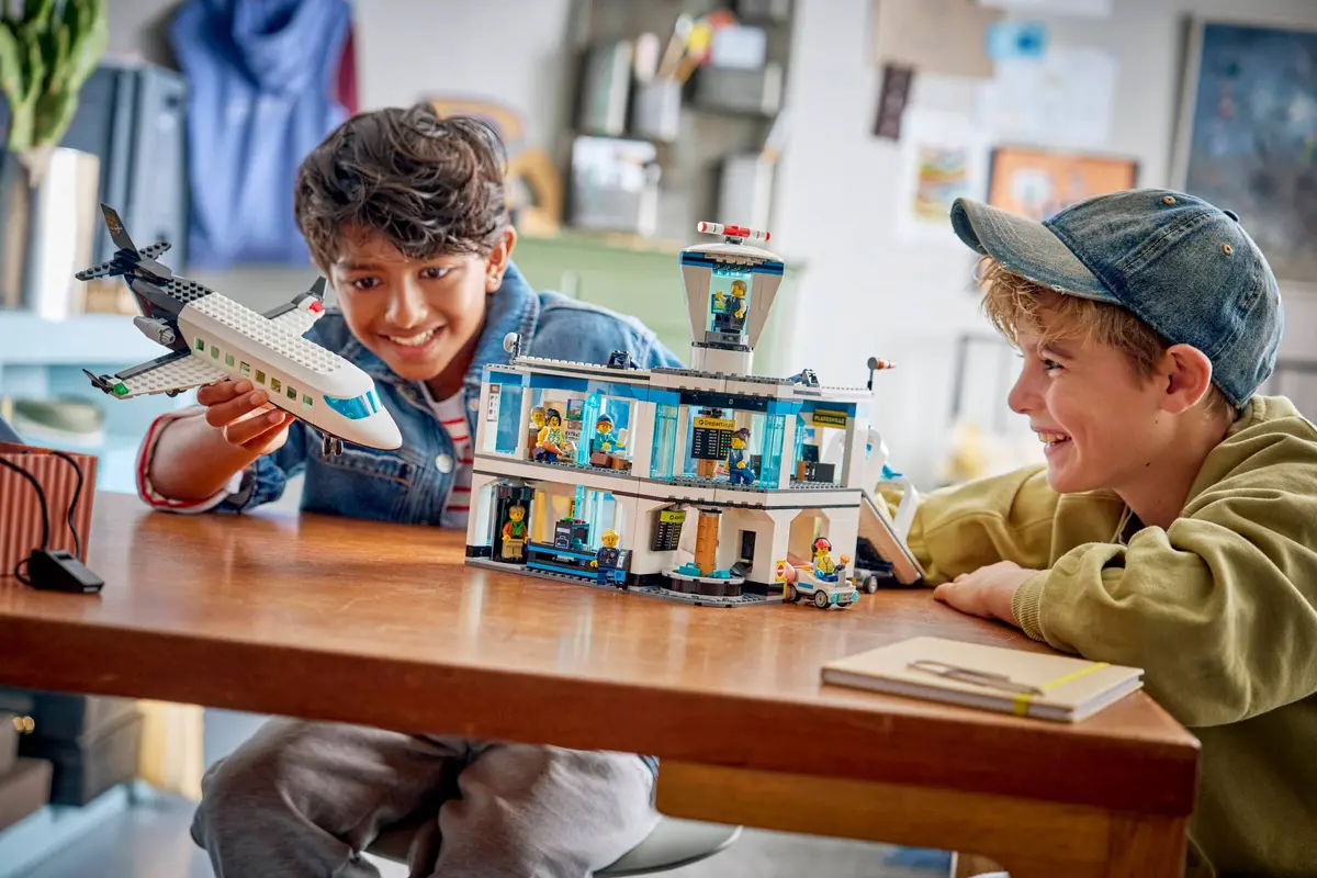 LEGO City 60502 Airport with Airplane set, image 7