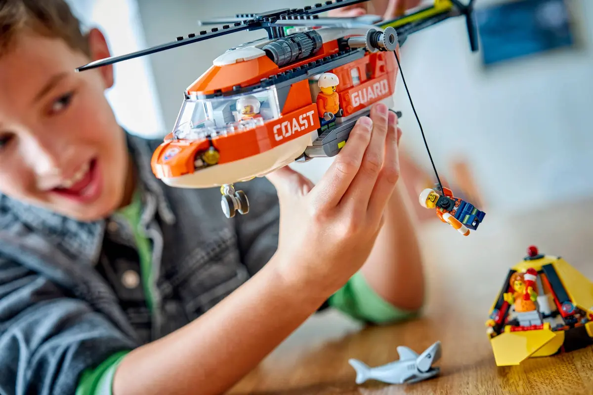 LEGO City 60503 Coast Guard Helicopter set, image 5