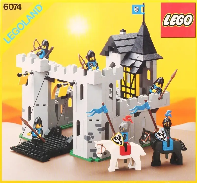 LEGO Castle 6074 Black Falcon's Fortress set, image 2
