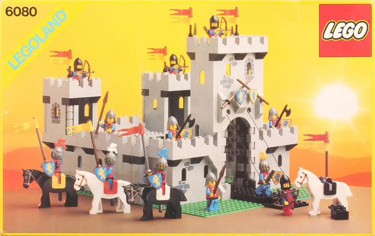 LEGO Castle 6080 King's Castle set, image 2