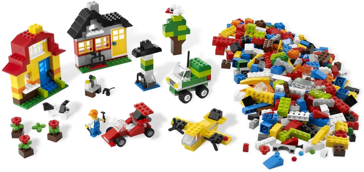 LEGO Bricks and More 6131 LEGO Build and Play set