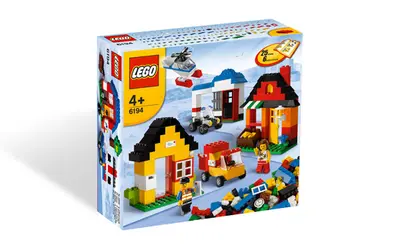 LEGO Bricks and More 6194 My LEGO Town set, image 4
