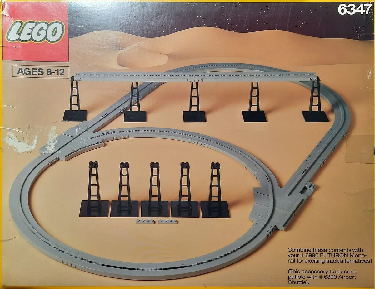LEGO Town 6347 Monorail Accessory Track set, image 2