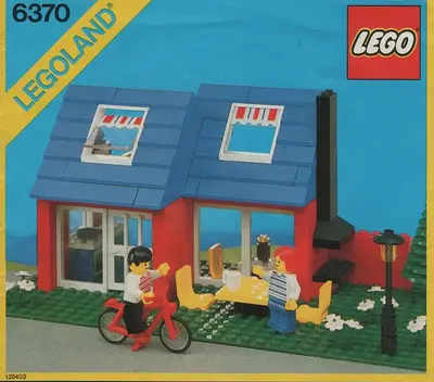 LEGO Town 6370 Weekend Home set