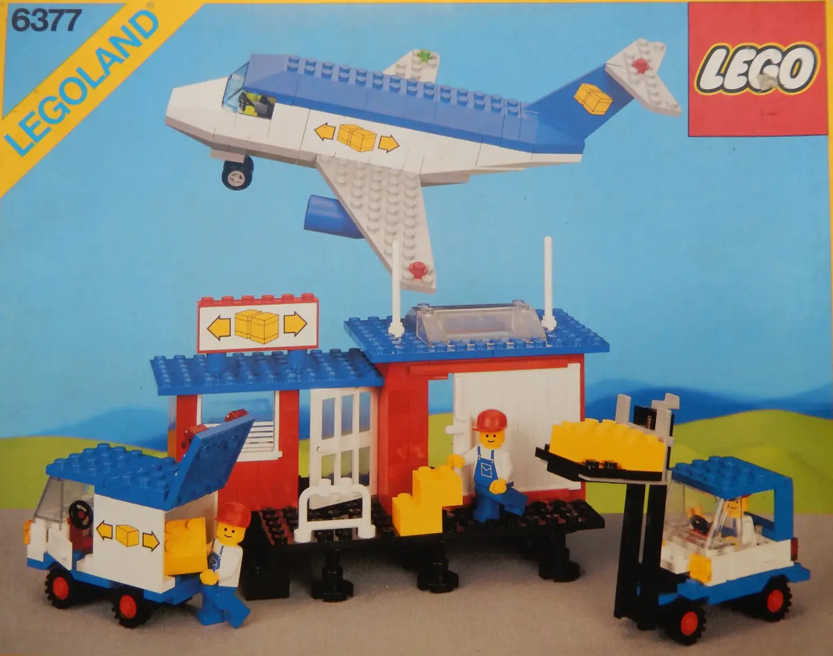 LEGO Town 6377 Delivery Centre set