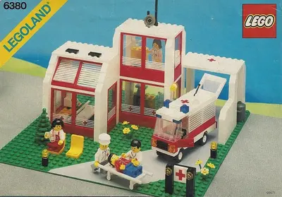 LEGO Town 6380 Emergency Treatment Centre set