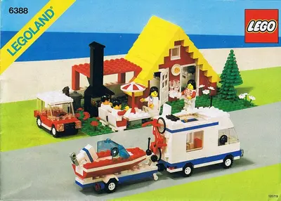 LEGO Town 6388 Holiday Home with Camper set