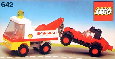 LEGO Town 642 Tow Truck and Car set