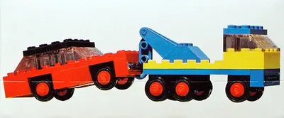 LEGO LEGOLAND 651 Tow Truck and Car set