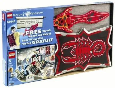 LEGO Castle 65642 The Grand Tournament with sword and shield set