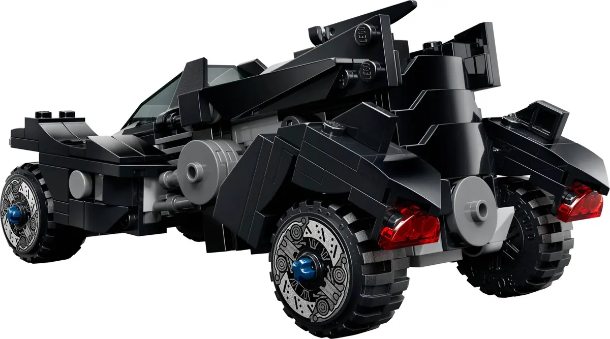 LEGO DC Comics Super Heroes 67009 Arkham Batman Batmobile set, image 2