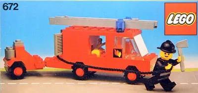 LEGO Town 672 Fire Engine and Trailer set