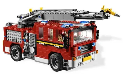 LEGO Creator 6752 Fire Rescue set, image 2