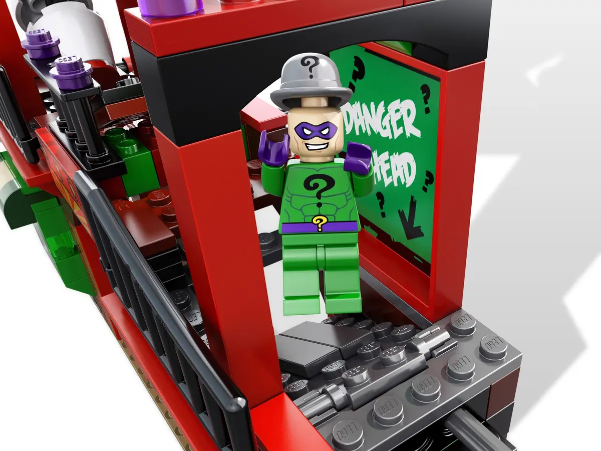 LEGO DC Comics Super Heroes 6857 The Dynamic Duo Funhouse Escape set, image 6