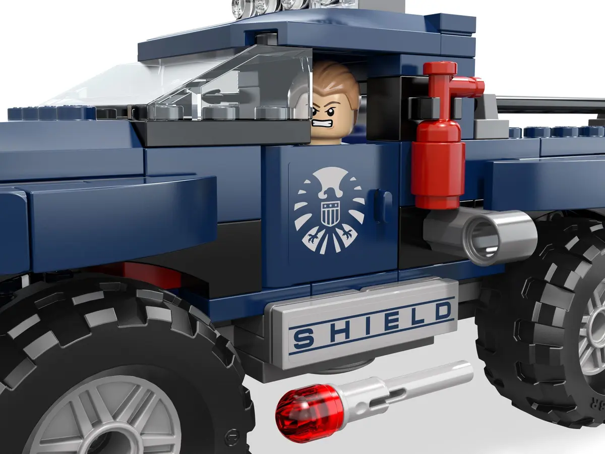 LEGO Marvel Super Heroes 6867 Loki's Cosmic Cube Escape set, image 5