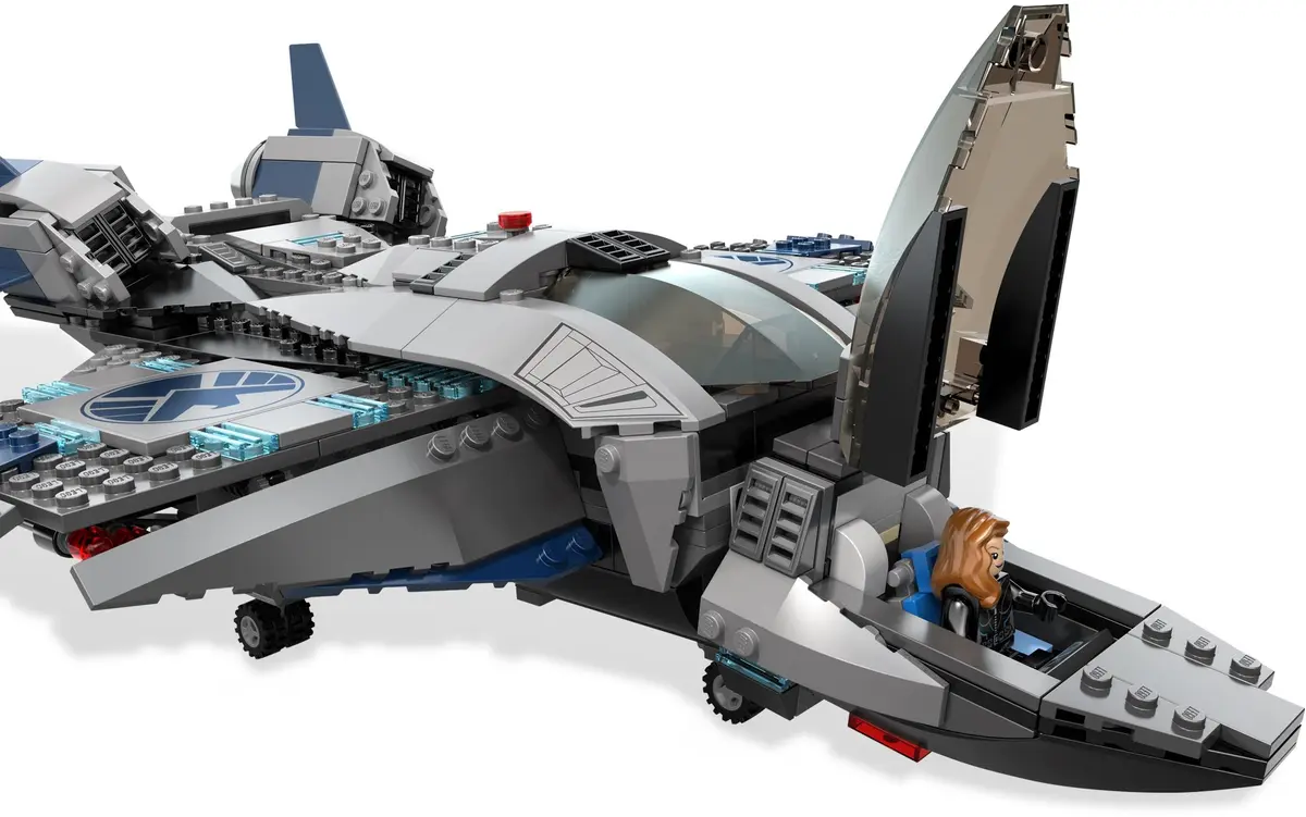 LEGO Marvel Super Heroes 6869 Quinjet Aerial Battle set, image 3