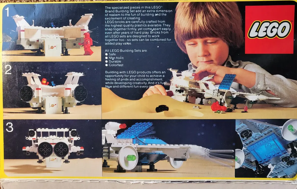 LEGO Space 6929 Starfleet Voyager set, image 3