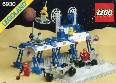LEGO Space 6930 Space Supply Station set