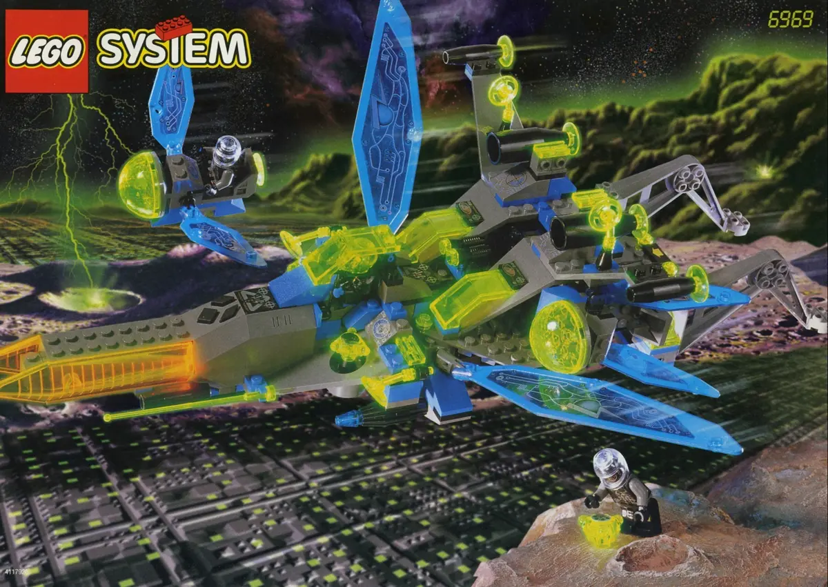 LEGO Space 6969 Celestial Stinger / Space Swarm set