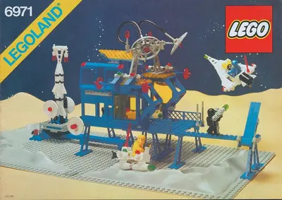 LEGO Space 6971 Inter-Galactic Command Base set