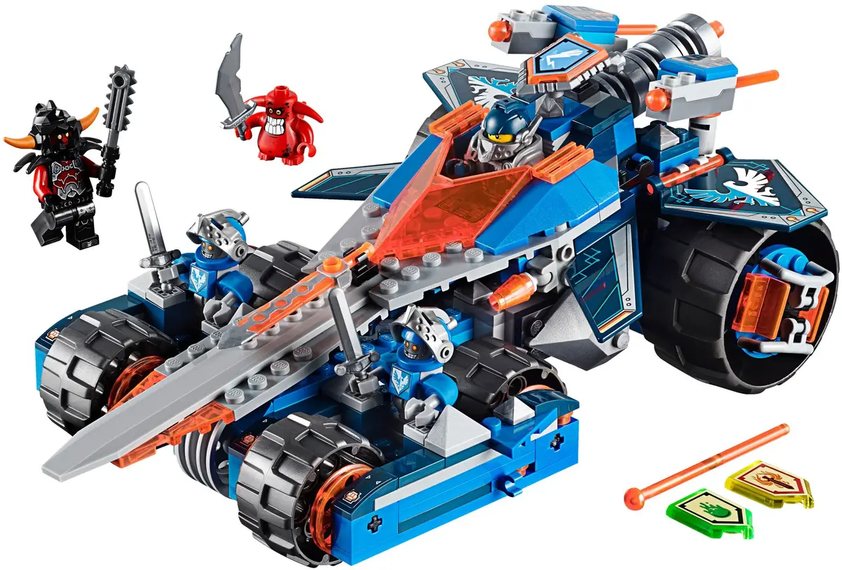 LEGO NEXO KNIGHTS 70315 Clay's Rumble Blade set
