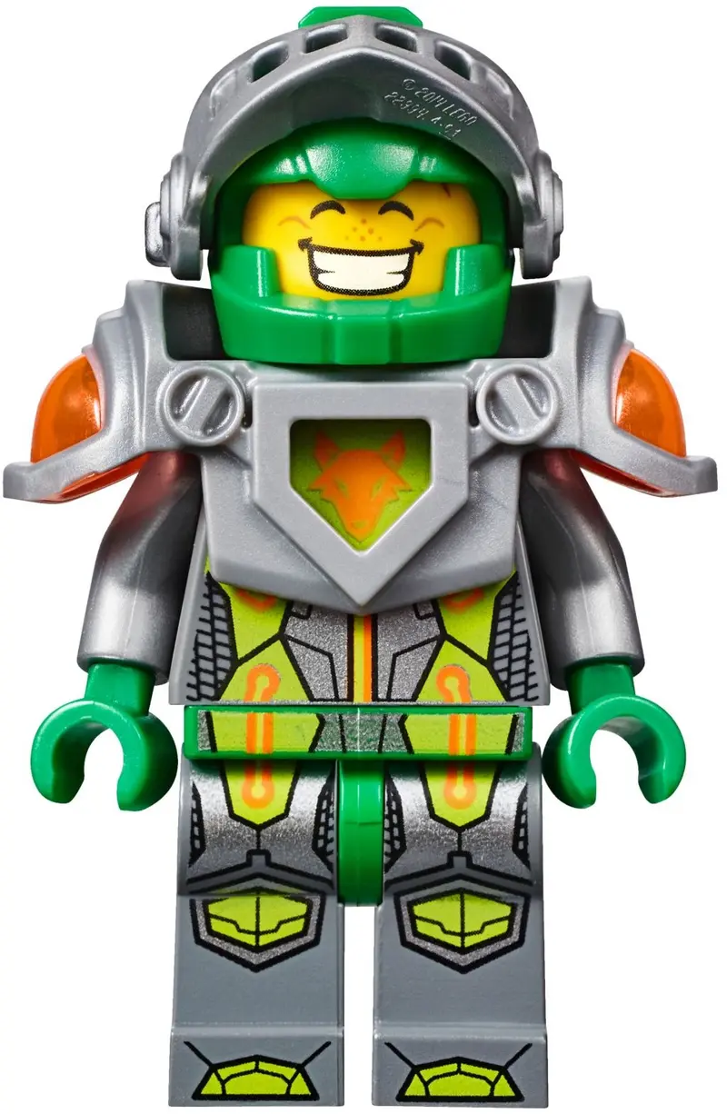 LEGO NEXO KNIGHTS 70325 Infernox captures the Queen set, image 9