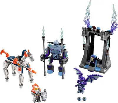 LEGO NEXO KNIGHTS 70359 Lance vs. Lightning set