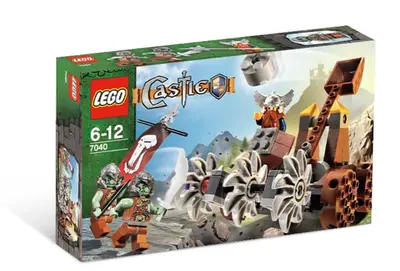 LEGO Castle 7040 Dwarves' Mine Defender set, image 3