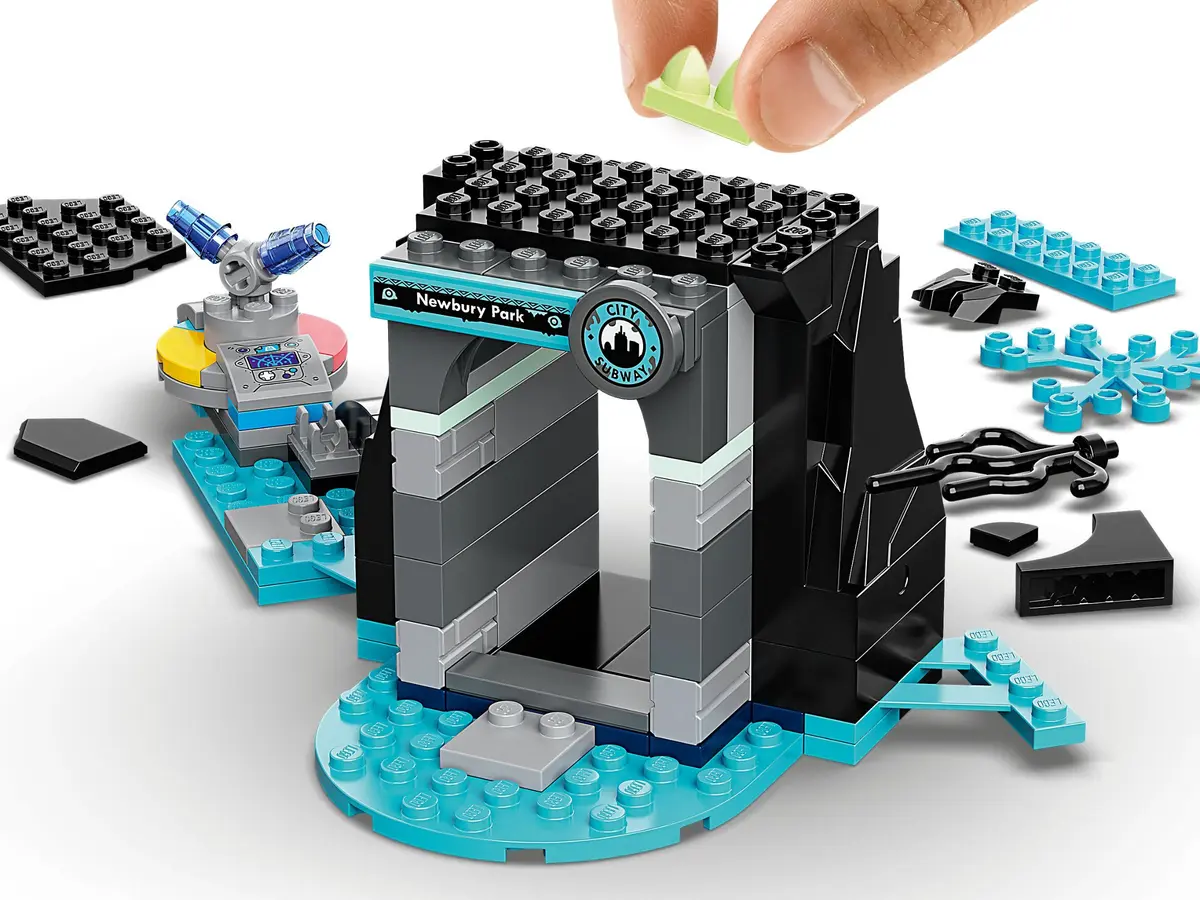 LEGO Hidden Side 70427 Welcome to the Hidden Side set, image 6