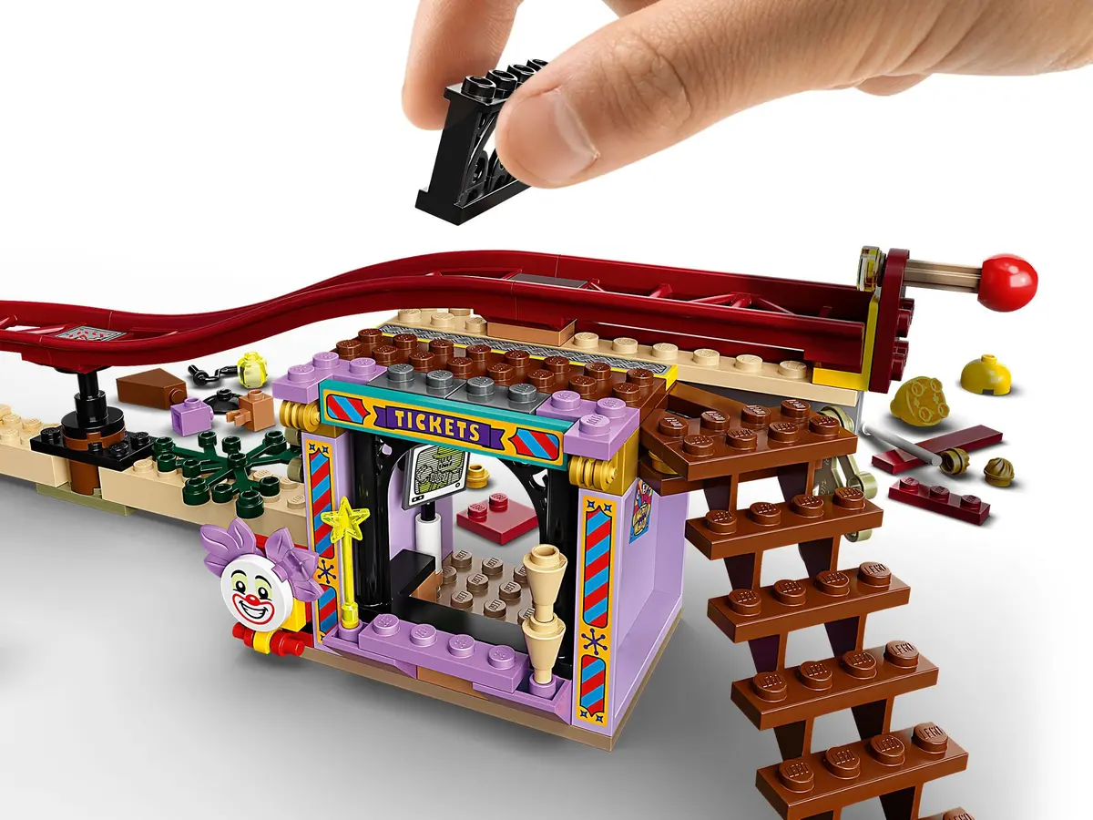 LEGO Hidden Side 70432 Haunted Fairground set, image 9
