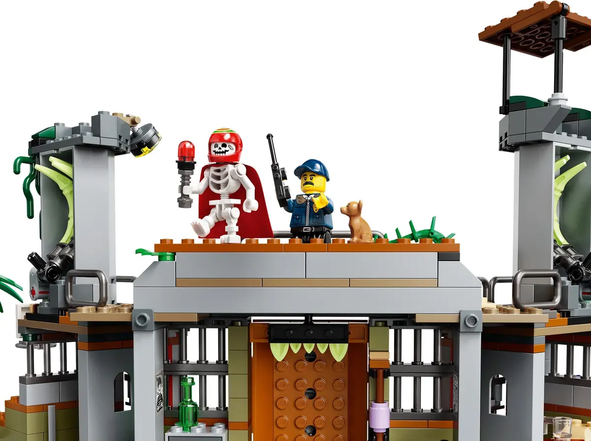 LEGO Hidden Side 70435 Newbury Abandoned Prison set, image 9