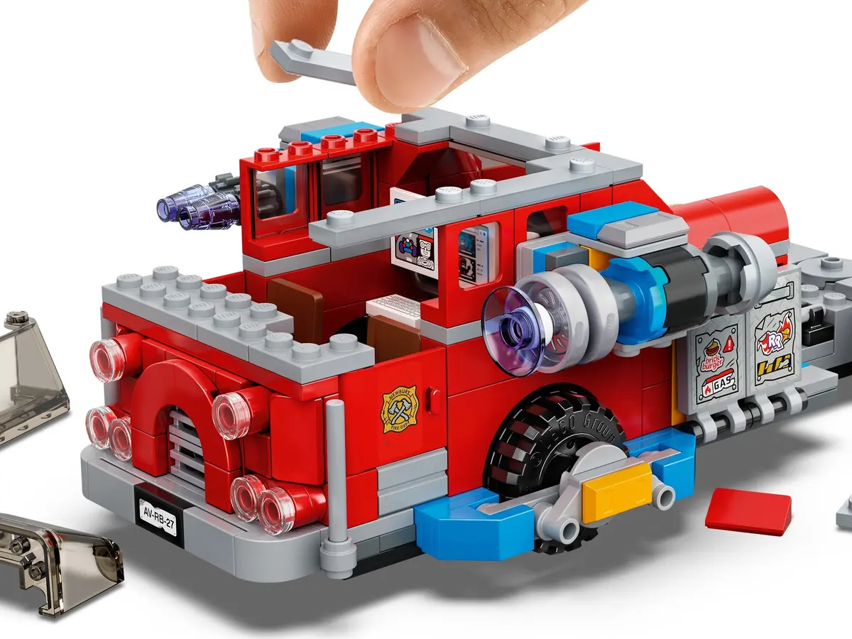 LEGO Hidden Side 70436 Phantom Fire Truck 3000 set, image 10