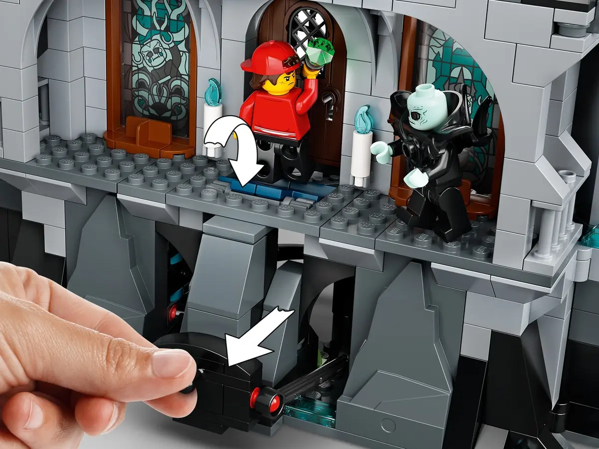 LEGO Hidden Side 70437 Mystery Castle set, image 13