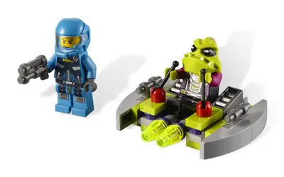 LEGO Space 7049 Alien Striker set, image 2