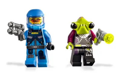 LEGO Space 7050 Alien Defender set, image 6