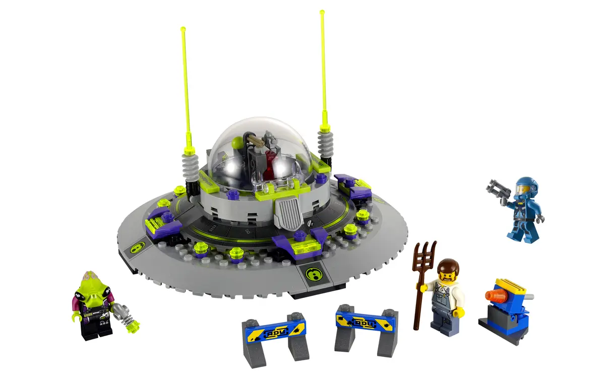 LEGO Space 7052 UFO Abduction set, image 3