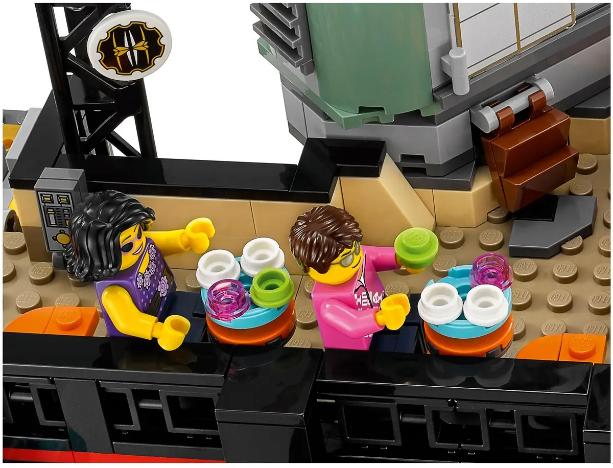 LEGO The LEGO Ninjago Movie 70620 NINJAGO City set, image 32