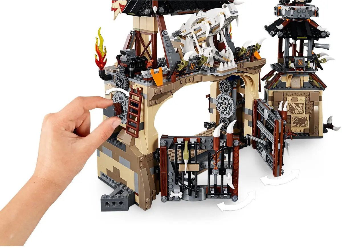 LEGO Ninjago 70655 Dragon Pit set, image 4