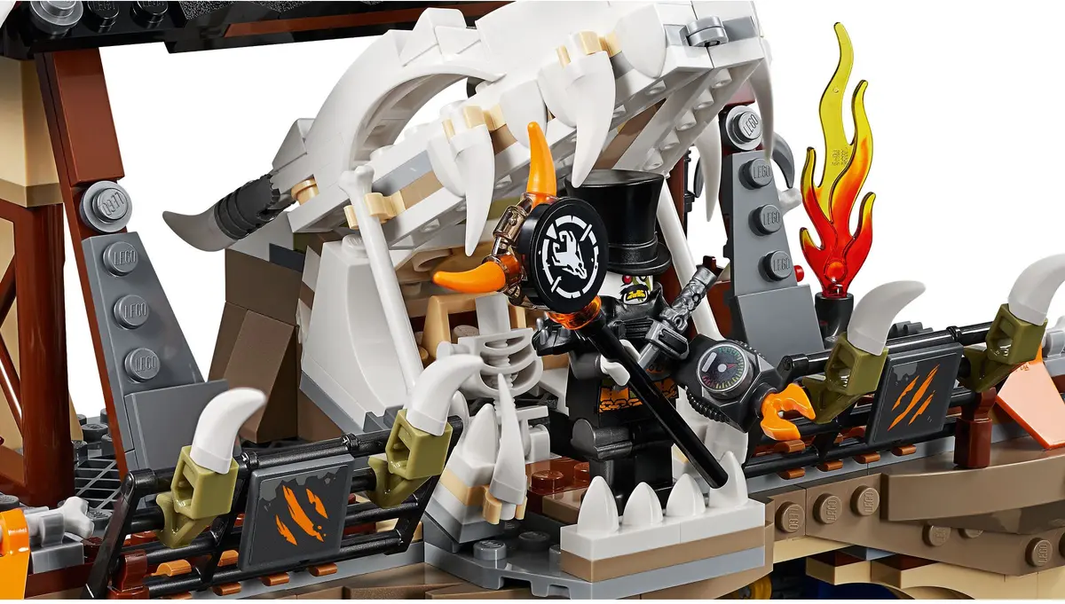 LEGO Ninjago 70655 Dragon Pit set, image 6